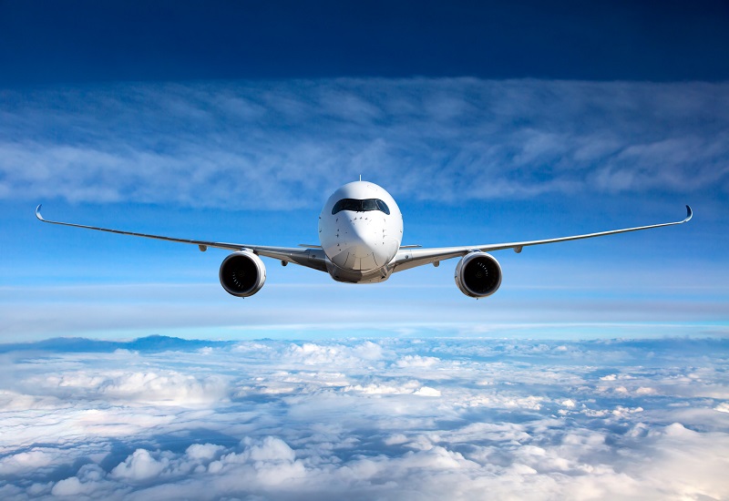 Emerging Growth Strategies and Business Models in the Aviation Retail Sector